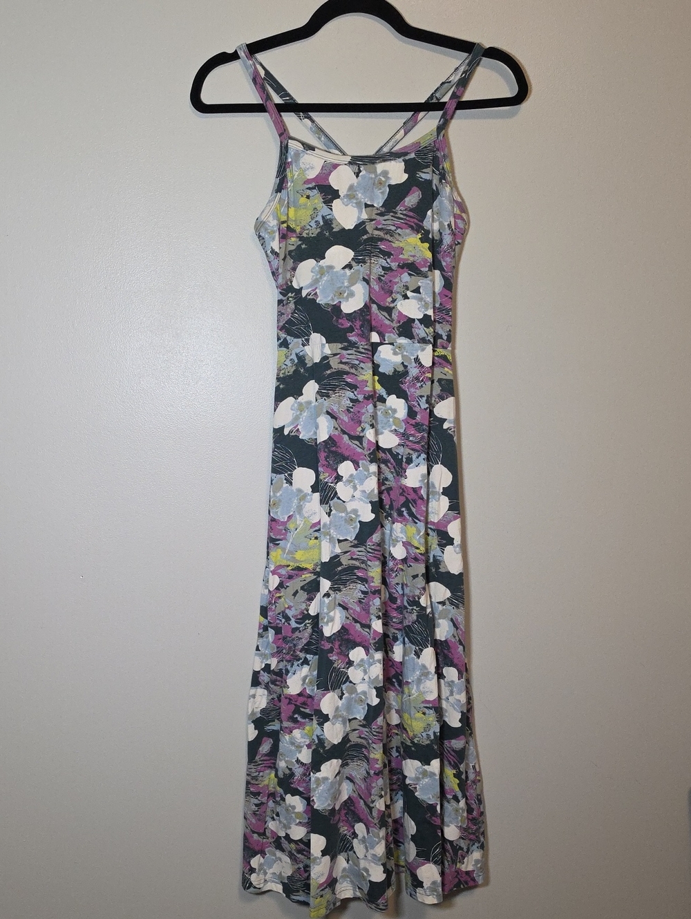 Sleeveless Floral Maxi Dress in Gray and Purple